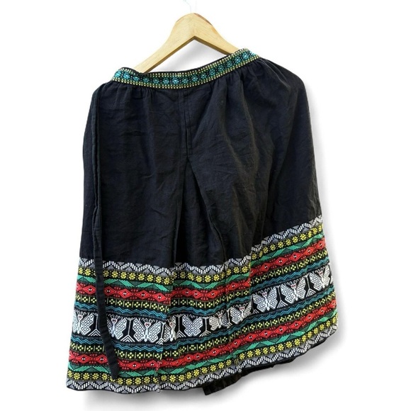 Colorful Embroidered Black Skirt - Picture 4 of 4